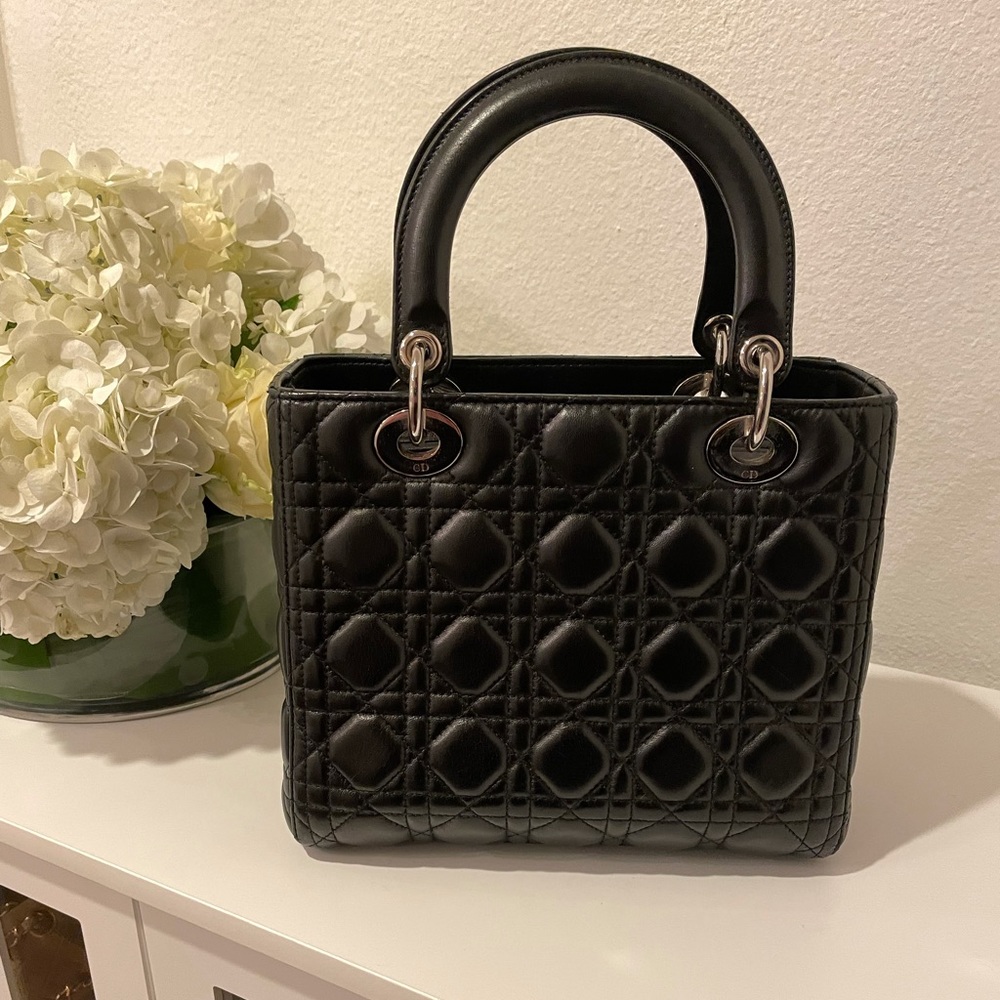 ❤️SOLD❤️Medium Lady Dior - Picture 9 of 17